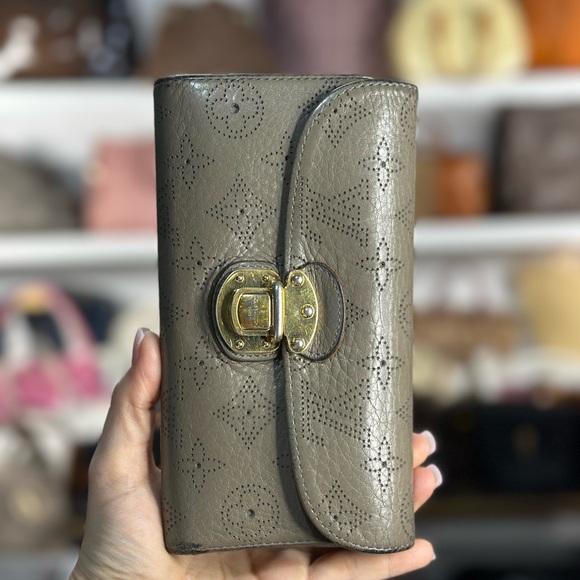 LV Leather Pushlock Wallet
